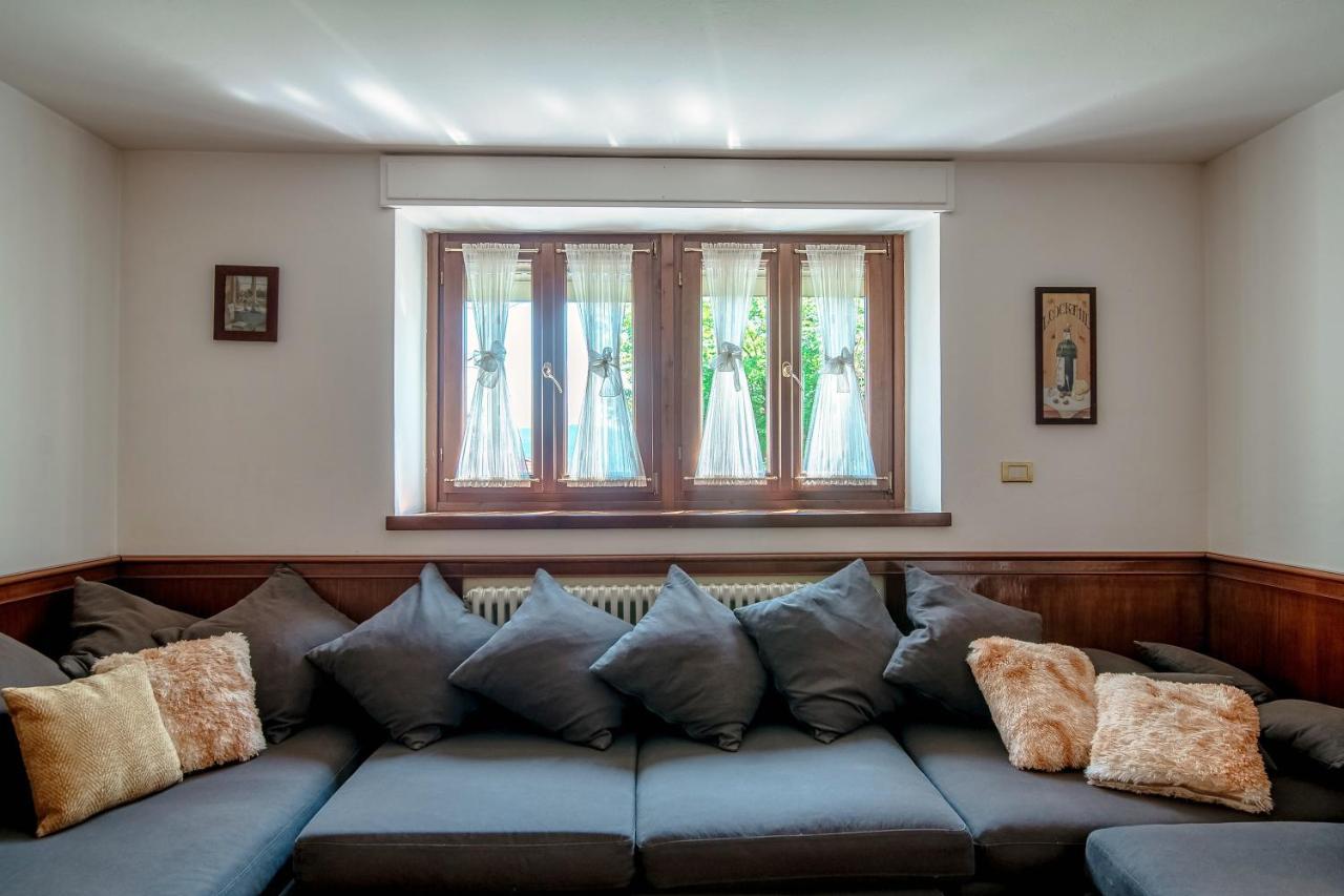 Charming & Luxury Villa Como Lake Luaran gambar